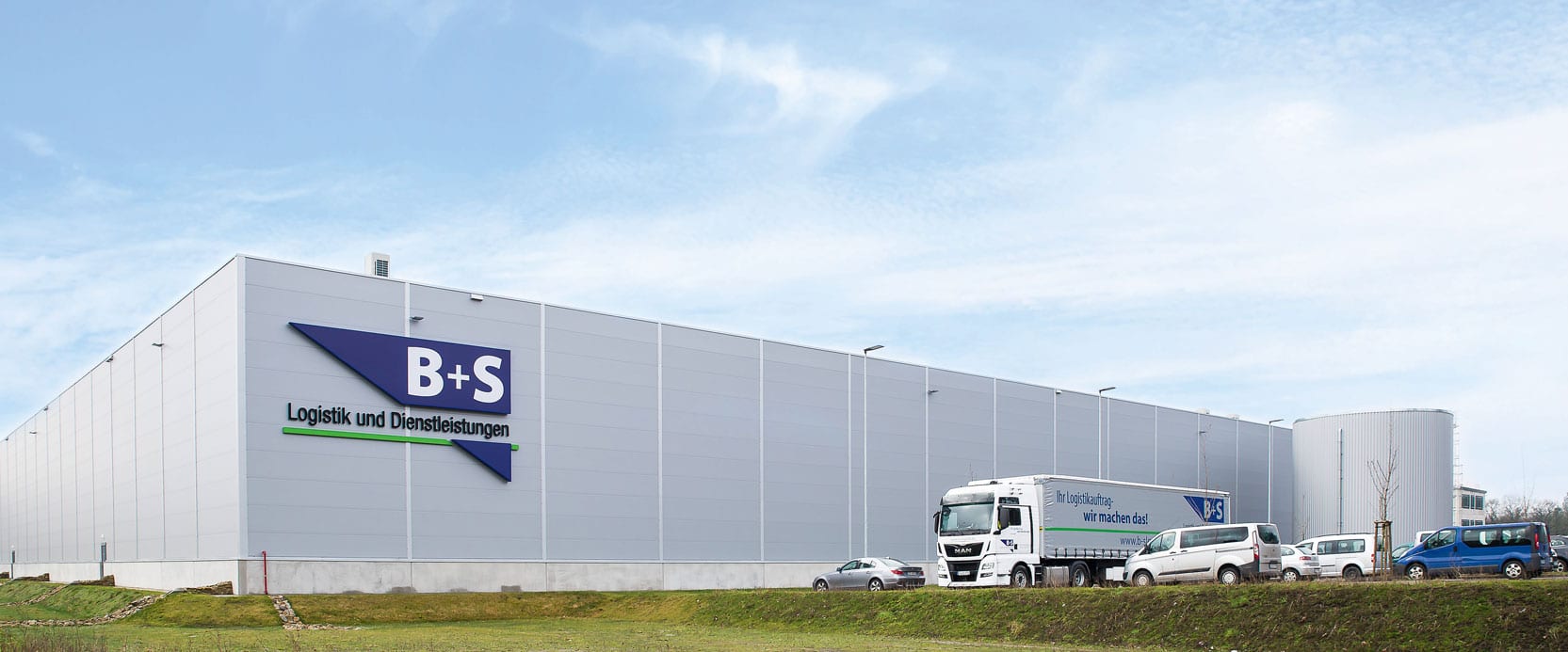 Bielefeld-HallemitLogo(c)B+S