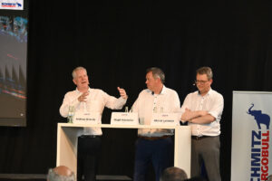 Betonte die Bedeutung der temperaturgeführten Logistik für Schmitz Cargobull: CEO Andreas Schmitz (links), zusammen mit seinen Vorstandskollegen Ralph Kleideiter und Marnix Lannoije.